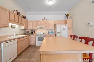 343 Beach St, West Haven, CT 06516 - Photo 8