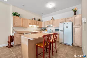 343 Beach St, West Haven, CT 06516 - Photo 6