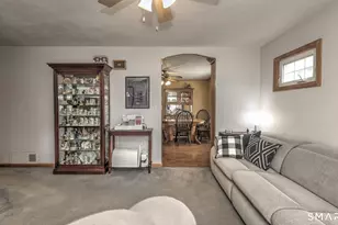 3 Fairview St, Ansonia, CT 06401 - Photo 10