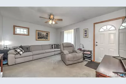 3 Fairview Street, Ansonia, CT 06401 - Photo 6