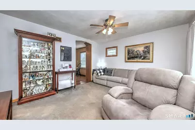 3 Fairview Street, Ansonia, CT 06401 - Photo 8
