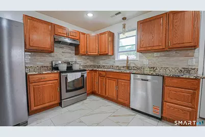 870 Woodtick Road, Waterbury, CT 06705 - Photo 4