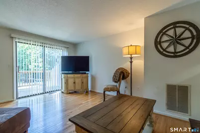 3 Dutton Place Way #3, Glastonbury, CT 06033 - Photo 6