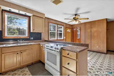 152 Ida Avenue, Derby, CT 06418 - Photo 8