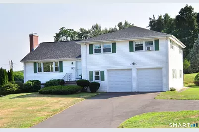 5 Garrison Terrace, Bloomfield, CT 06002 - Photo 2