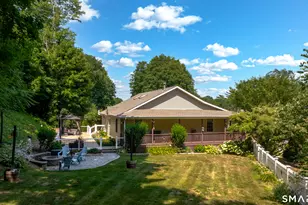 35 Linda Ct, Meriden, CT 06450 - Photo 24