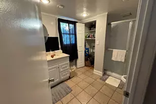 84 Anderson Ave, Waterbury, CT 06708 - Photo 30