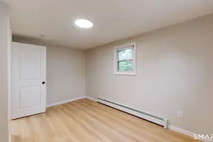 16 Arrow St, Enfield, CT 06082 - Photo 18