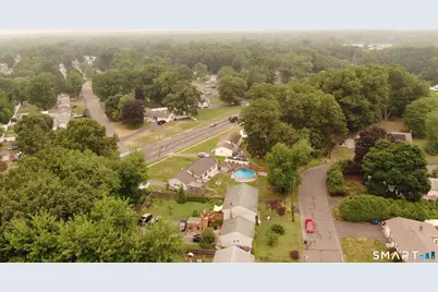 16 Arrow Street, Enfield, CT 06082 - Photo 36