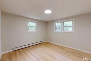 16 Arrow St, Enfield, CT 06082 - Photo 12