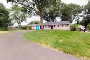 16 Arrow St, Enfield, CT 06082 - Photo 32