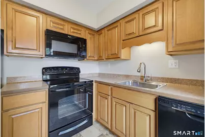 170 Candlewood Drive #170, South Windsor, CT 06074 - Photo 16
