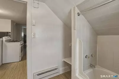 45 Columbia Street, Bridgeport, CT 06604 - Photo 10