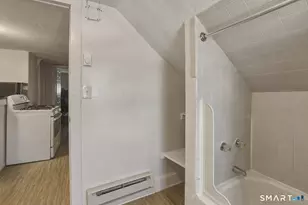45 Columbia St, Bridgeport, CT 06604 - Photo 10
