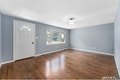 267 Bamford Avenue, Waterbury, CT 06708 - Photo 6