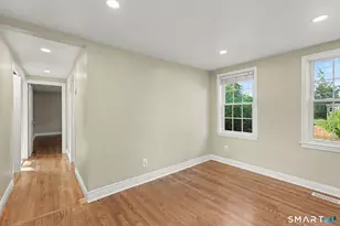 142 N Taylor Ave, Norwalk, CT 06854 - Photo 12