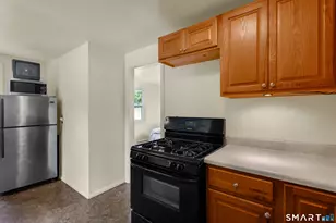 10 Grant St, Vernon, CT 06066 - Photo 8