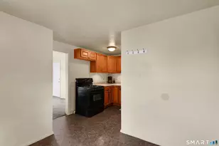 10 Grant St, Vernon, CT 06066 - Photo 10