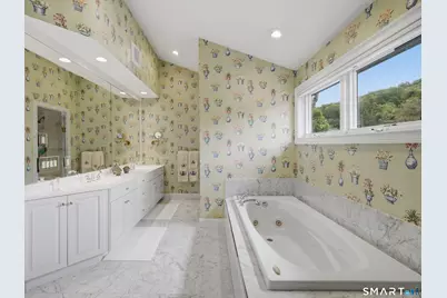 2 Shirecrest #2, Avon, CT 06001 - Photo 22