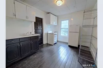 251 Williams Street #2, New London, CT 06320 - Photo 2