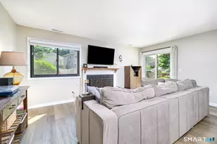 150 Hope St, Stamford, CT 06906 - Photo 8