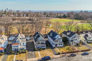 58 Maplewood Ave, West Hartford, CT 06119 - Photo 4
