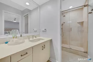 28 Paisley Ln, Fairfield, CT 06825 - Photo 18