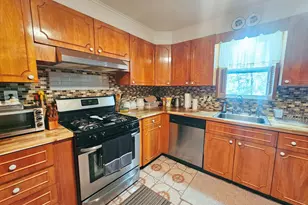 44 Forster St, Hartford, CT 06106 - Photo 6
