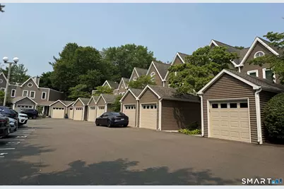 566 Newfield Avenue #11, Stamford, CT 06905 - Photo 22
