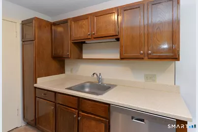 356 Heritage Village #C, Southbury, CT 06488 - Photo 4