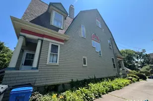 64 Cone St, Hartford, CT 06105 - Photo 4