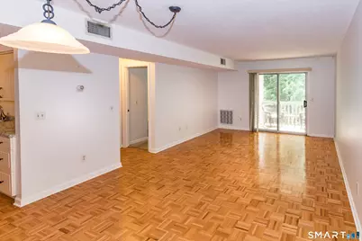 1 Concorde Way #B4, Windsor Locks, CT 06096 - Photo 2