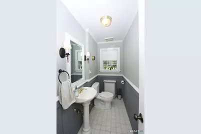 1670 Hartford Turnpike, North Haven, CT 06473 - Photo 18