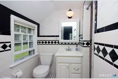 1670 Hartford Turnpike, North Haven, CT 06473 - Photo 22