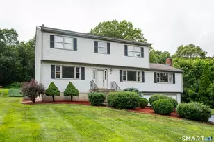 87 Highland St, Rocky Hill, CT 06067 - Photo 2