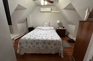 90 Sims St, Bridgeport, CT 06604 - Photo 10
