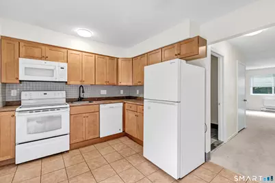 215 Jaffrey Street #15, West Haven, CT 06516 - Photo 18