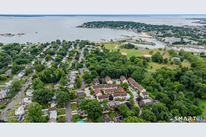 202 Soundview Avenue #10, Stamford, CT 06902 - Photo 12