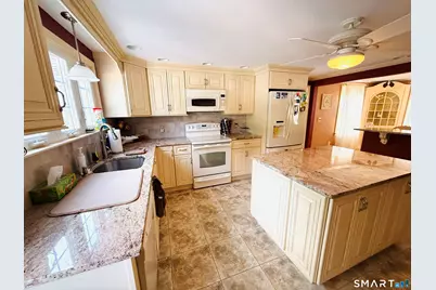 5 Elmer Street, New Haven, CT 06512 - Photo 12