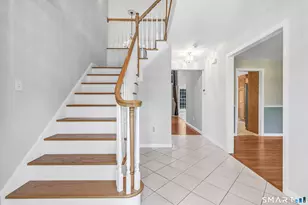 20 N Pasture Ln, Stratford, CT 06614 - Photo 10