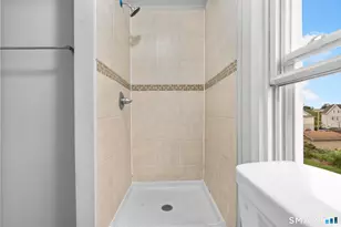 354 Poplar St, New Haven, CT 06513 - Photo 34