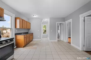 354 Poplar St, New Haven, CT 06513 - Photo 4