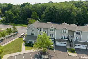 2 Stetson Pl, Danbury, CT 06811 - Photo 38