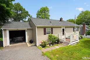 54 Topstone Dr, Danbury, CT 06810 - Photo 2