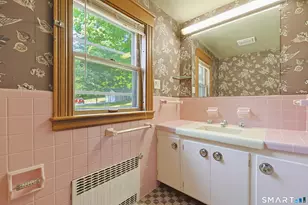 89 Mechanics St, Putnam, CT 06260 - Photo 8