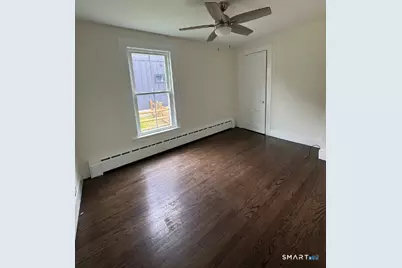 25 Drive Way #1st Floor, Guilford, CT 06437 - Photo 8