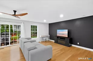 15 Freedom Way, East Lyme, CT 06357 - Photo 2