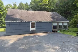 2269 Newfield Rd, Torrington, CT 06790 - Photo 34