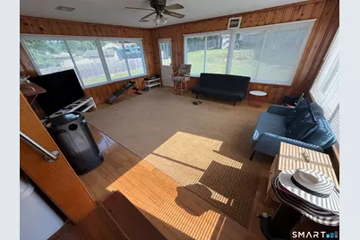 17 Navarro Road, East Haven, CT 06512 - Photo 18