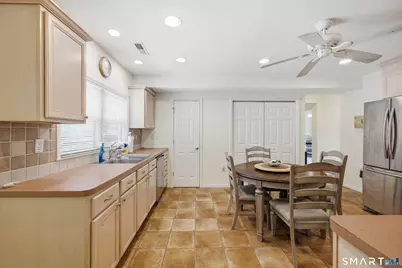 21 Culloden Road, Stamford, CT 06902 - Photo 20